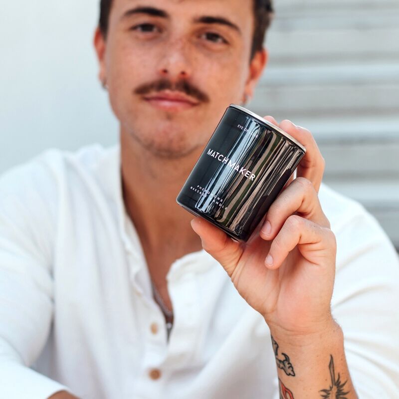 MASSAGE CANDLE WITH PHEROMONES